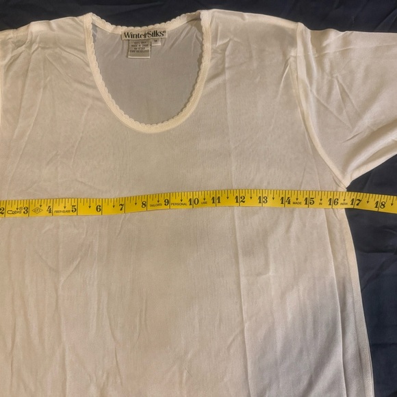 WinterSilks Cream Long Sleeve Women's Silk Top - Picture 6 of 8